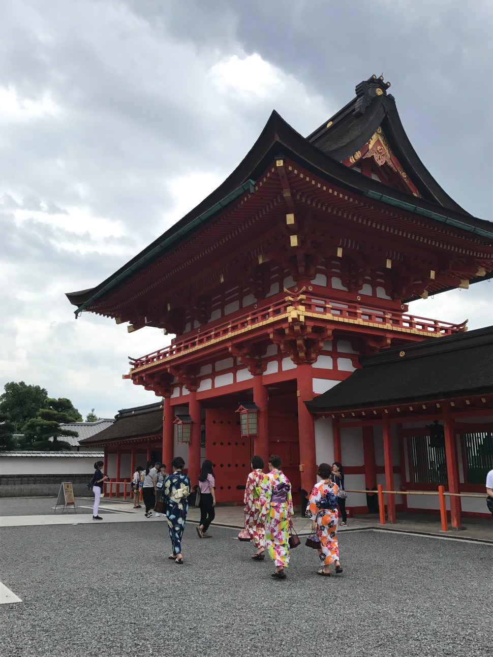 Geishas, Kyoto © Rosie Pentreath